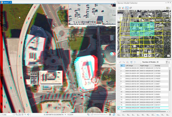 Vue cartographique stéréo avec la fenêtre Sélecteur de modèle stéréo