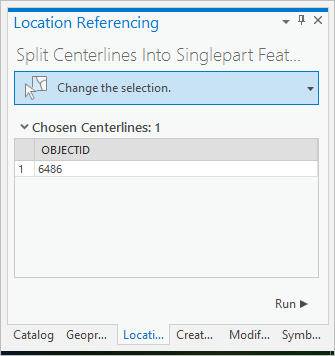 Fenêtre Split Centerlines Into Singlepart Features (Fractionner les axes médians en entités en une seule partie) avec les axes médians choisis